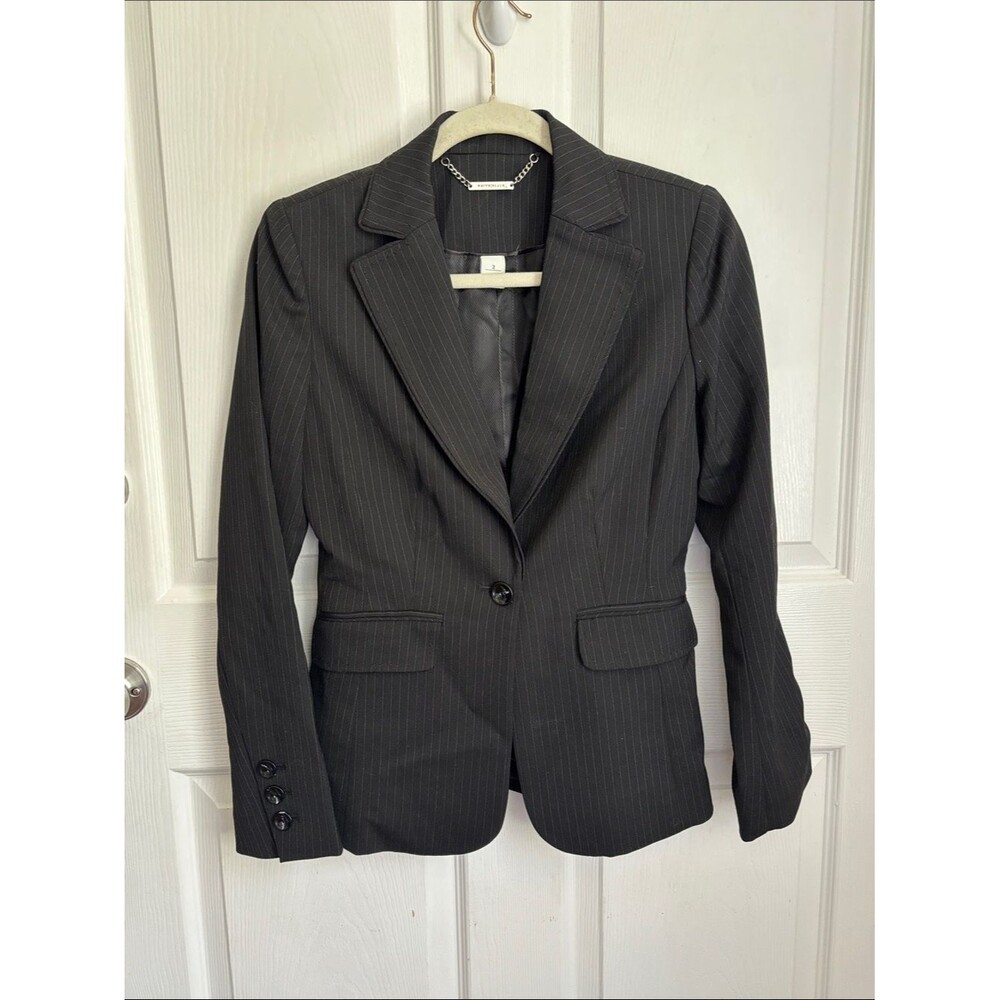 WHBM Tailored Black Pinstripe Women's Single Button Blazer Wool Blend Sz 2 Sharp